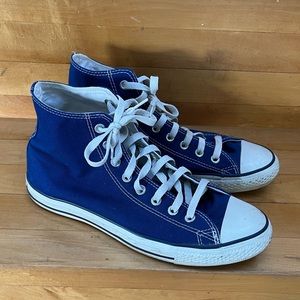 Converse Chuck Taylor high top sneaker -Men’s 10